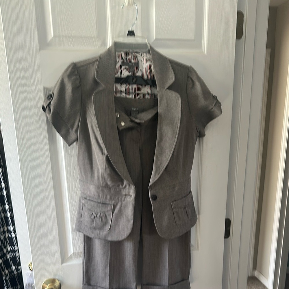 2 Piece Capri set with Jacket